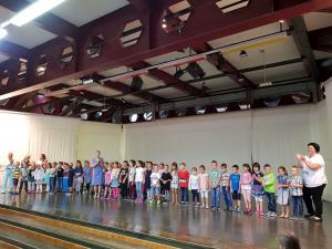 OŠ Tolmin - prvošolci ob 1. šolskem dnevu 2018/19